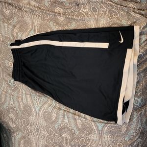 Nike dri fit basketball shorts